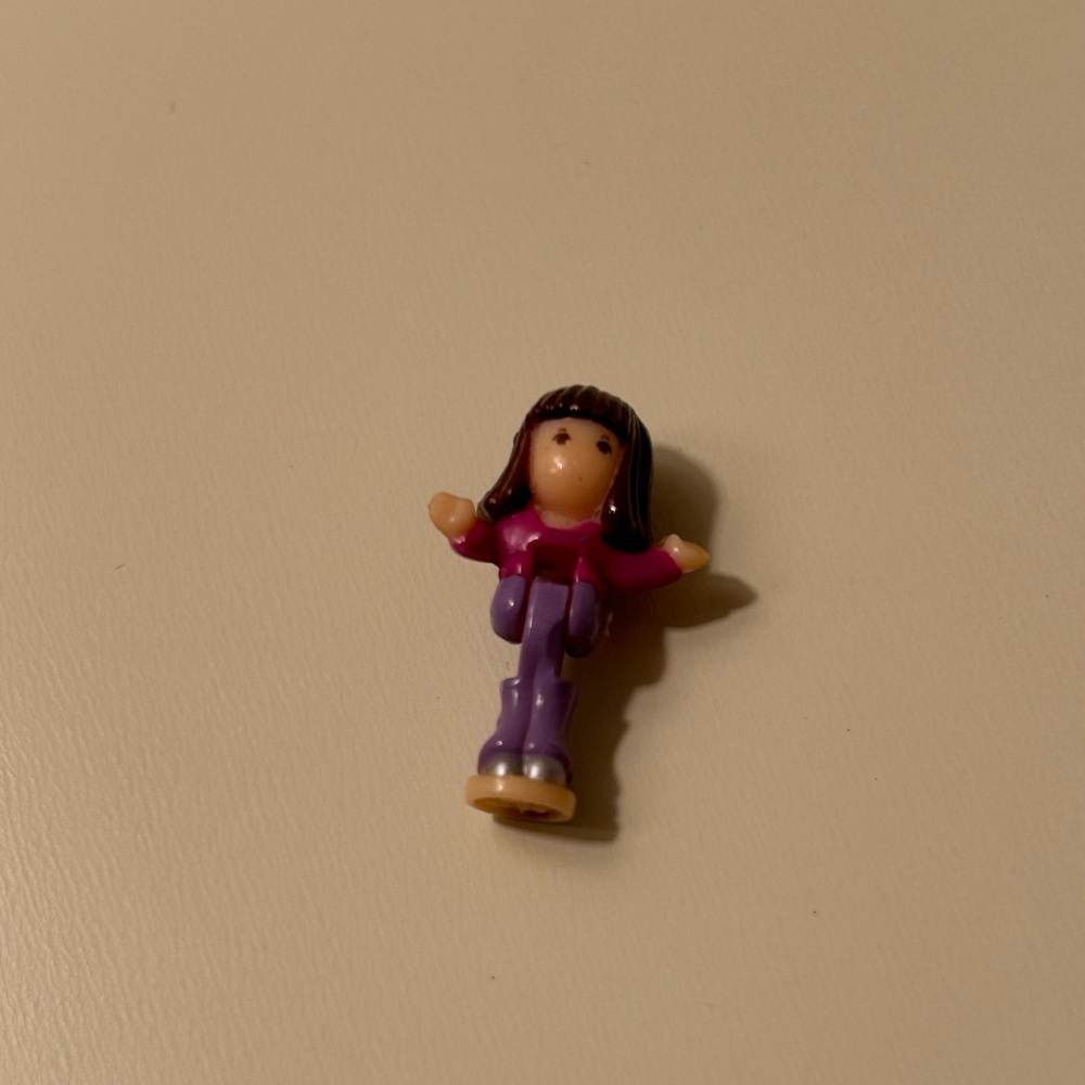 Vintage Polly Pocket Figure